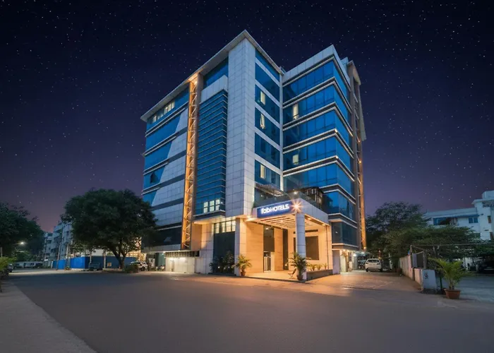 Fabhotel Aksa International - Nr Mumbai International AirportAirport Hotel